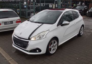 Peugeot 208 118.000 km 7.999 &euro; Bochum 44793