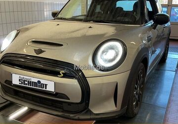 Mini Cooper SE 14.005 km 18.490 &euro; Lünen 44534