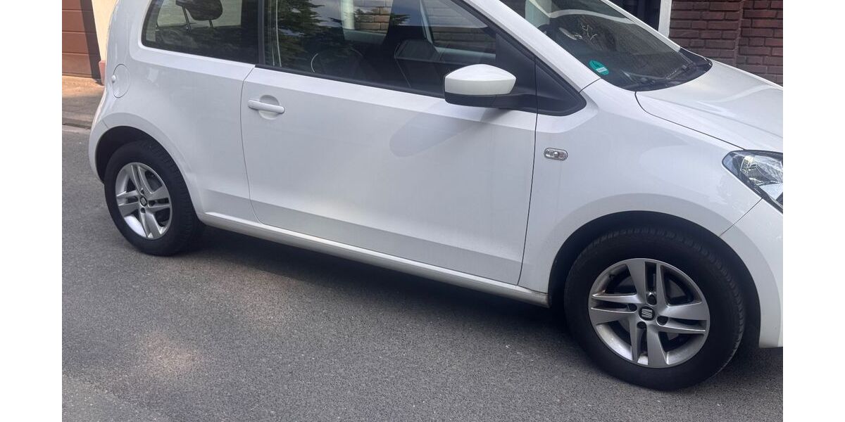 Seat Mii 69.000 km 5.400 &euro; oberhausen 46147