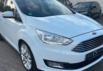 Ford C-Max 79.345 km 9.299 &euro; Recklinghausen 45665