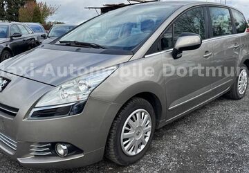Peugeot 5008 305.000 km 2.490 &euro; dortmund 44369