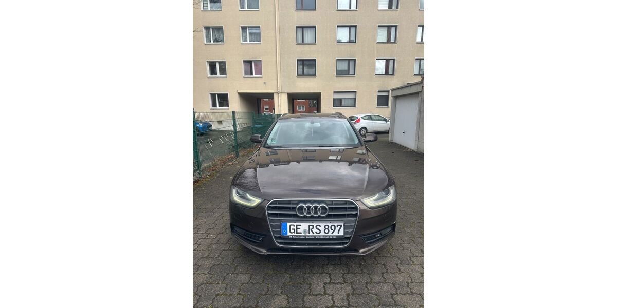 Audi A4 163.500 km 9.900 &euro; Gelsenkirchen 45888