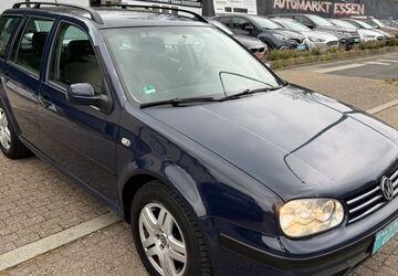 VW Golf 230.000 km 1.999 &euro; Essen 45147
