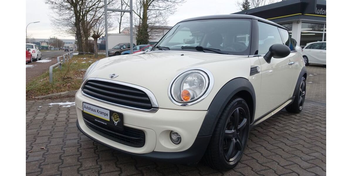 Mini ONE 96.000 km 5.480 &euro; Selm 59379