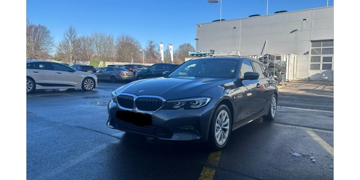 BMW 318 144.000 km 17.749 &euro; Dortmund 44137