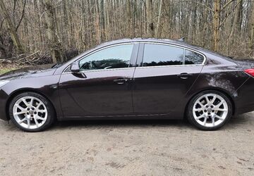 Opel Insignia 125.666 km 5.950 &euro; Marl 45772