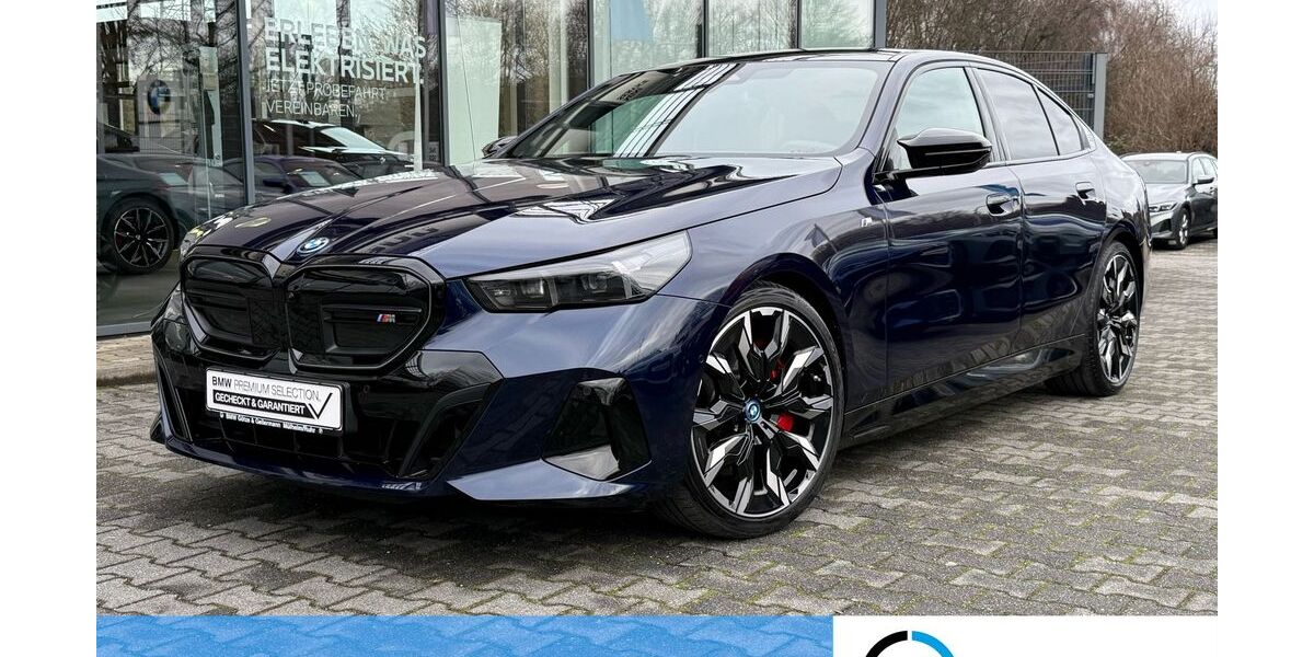 BMW i5 7.691 km 68.570 &euro; Mülheim 45472