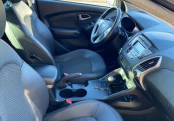 Hyundai ix35 156.800 km 7.990 &euro; Bochum 44809