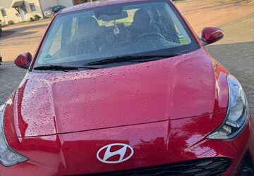 Hyundai i10 6.900 km 14.599 &euro; Marl 45779