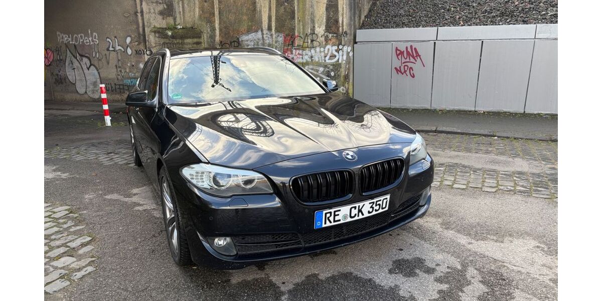 BMW 523 178.000 km 10.300 &euro; Recklinghausen 45661