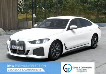 BMW i4 13.728 km 52.780 &euro; Mülheim 45472