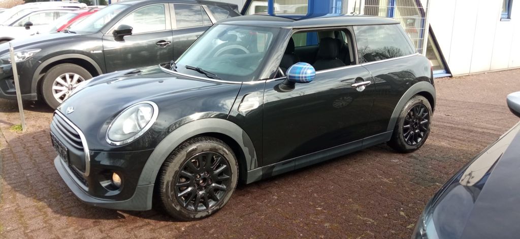 Mini ONE 226.000 km 5.590 &euro; Recklinghausen 45659