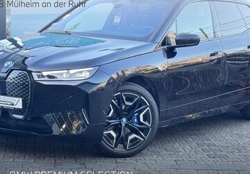 BMW iX 15.737 km 87.980 &euro; Mülheim an der Ruhr 45478