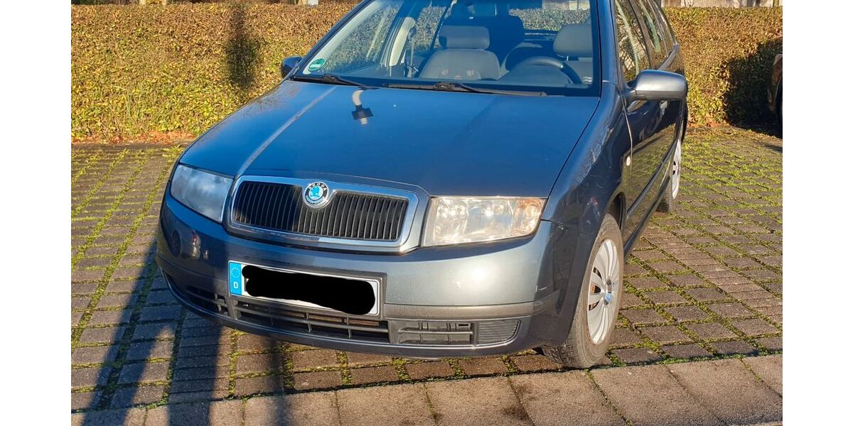 Skoda Fabia 177.000 km 1.050 &euro; Waltrop 45731