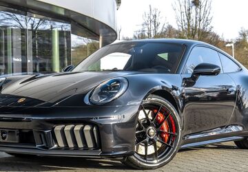 Porsche 992 9.999 km 184.900 &euro; Hagen 58119