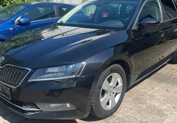 Skoda Superb 277.000 km 10.500 &euro; Bochum 44793