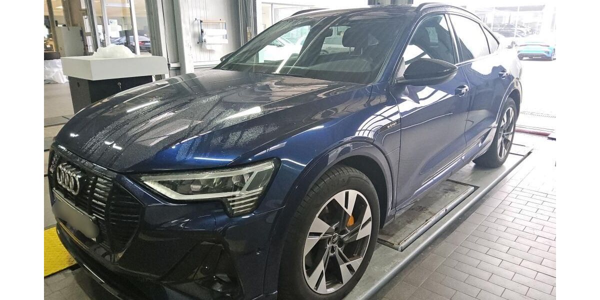 Audi e-tron 21.762 km 38.085 &euro; Hagen 58091