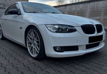 BMW 330 250.000 km 8.700 &euro; Bochum 44809