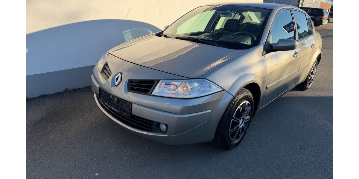 Renault Megane 71.155 km 2.899 &euro; Schwelm 58332