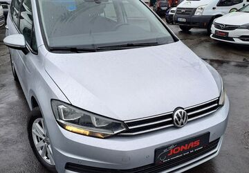 VW Touran 79.600 km 22.900 &euro; Sprockhövel 45549