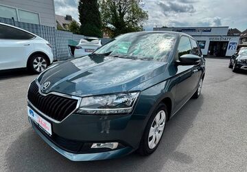 Skoda Fabia 68.200 km 12.900 &euro; Bochum 44803