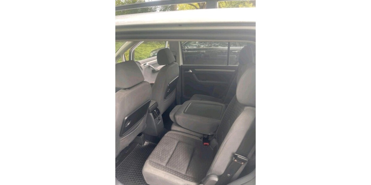 VW Touran 299.000 km 3.000 &euro; Dortmund 44135