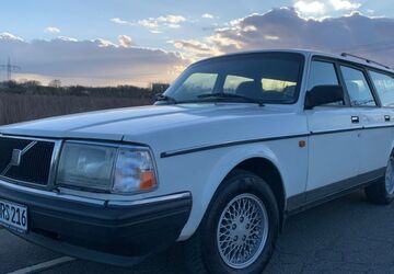 Volvo 240 454.797 km 6.900 &euro; Dortmund 44328