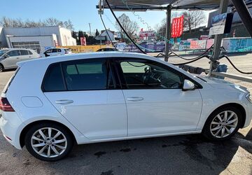 VW Golf 97.700 km 14.900 &euro; Bochum 44805