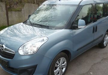 Opel Combo 132.000 km 4.950 &euro; Bottrop 46238