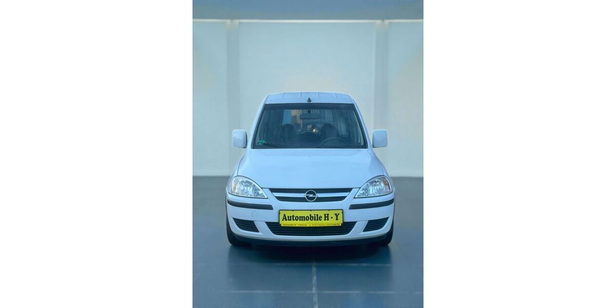 Opel Combo 69.000 km 4.900 &euro; Bottrop 46238
