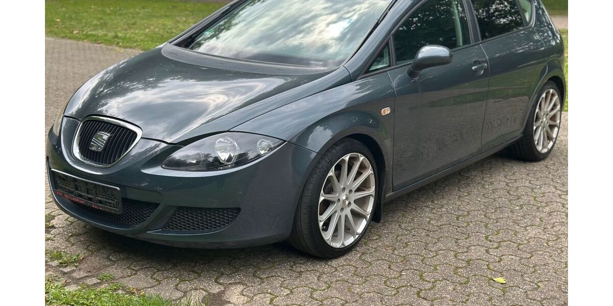 Seat Leon 182.370 km 999 &euro; Oberhausen 46149