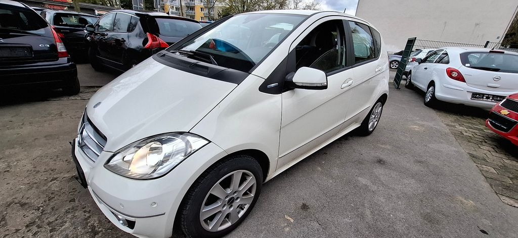Mercedes-Benz A 160 131.200 km 5.500 &euro; Dortmund 44339