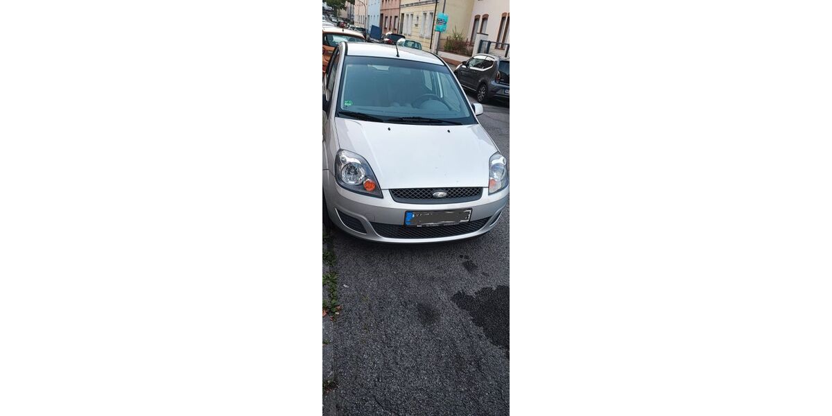 Ford Fiesta 156.000 km 2.290 &euro; Bochum 44866