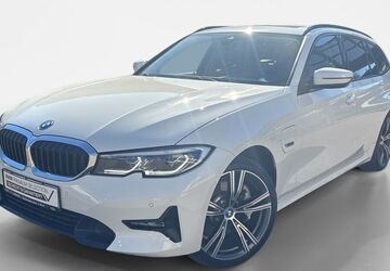 BMW 330 70.934 km 29.840 &euro; Gelsenkirchen 45897