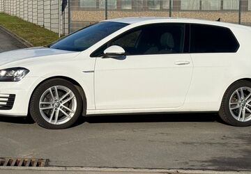 VW Golf 176.325 km 13.900 &euro; Dortmund 44289