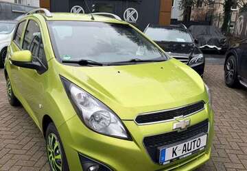 Chevrolet Spark 73.500 km 4.900 &euro; Herne 44625