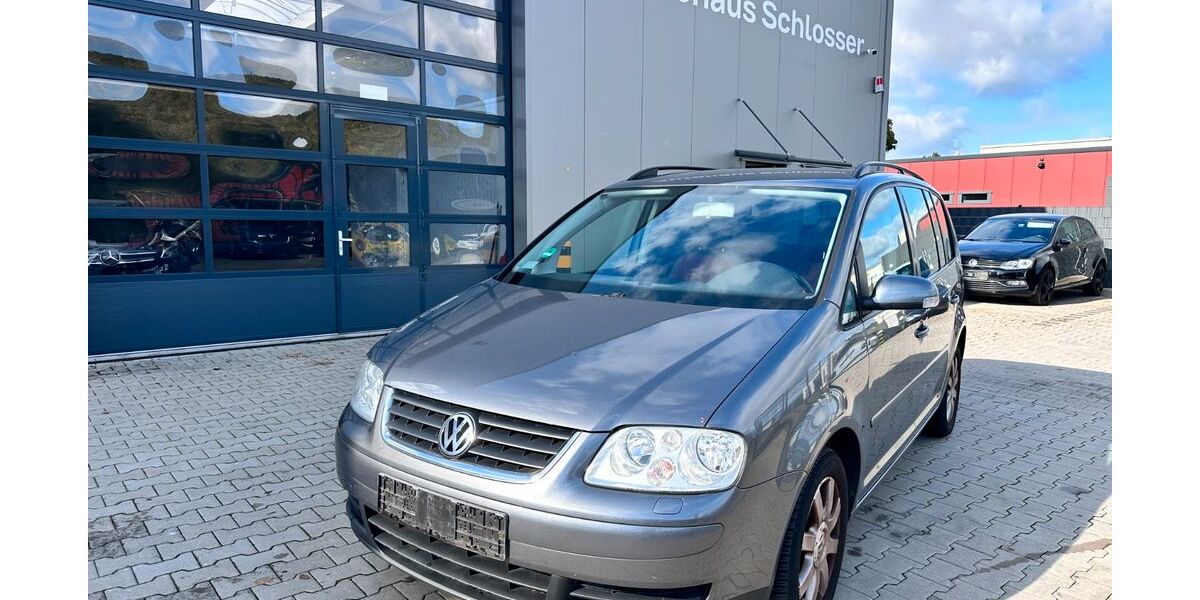 VW Touran 185.273 km 1.300 &euro; Oberhausen 46145