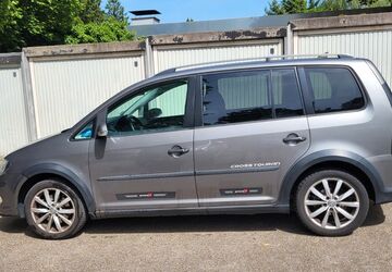 VW Touran 259.000 km 2.400 &euro; Bochum 44805