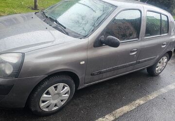 Renault Clio 197.000 km 1.700 &euro; Bochum 44809