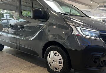 Renault Trafic 59.000 km 19.490 &euro; Datteln 45711