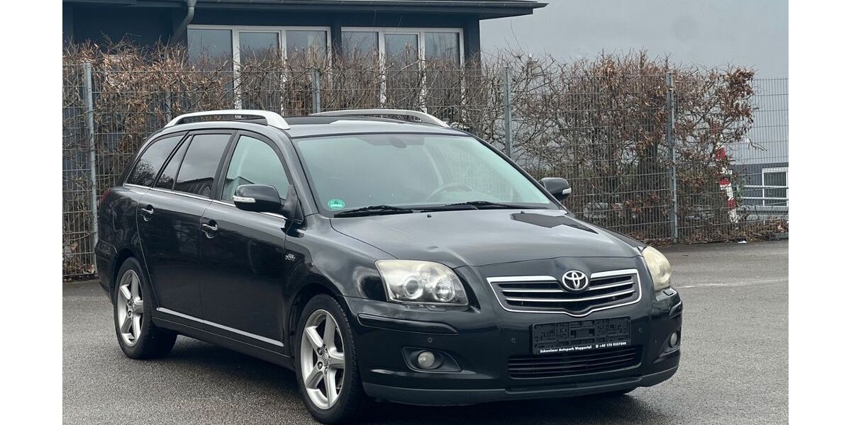 Toyota Avensis 195.100 km 3.500 &euro; Wuppertal 42389