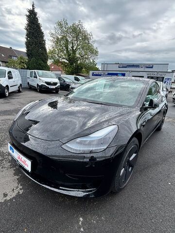 Gebrauchte Tesla Model 3