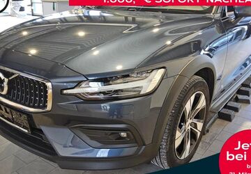 Volvo V60 Cross Country 21.772 km 39.850 &euro; Essen-Kray 45309