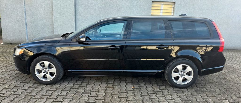 Volvo V70 158.000 km 7.990 &euro; Sprockhövel 45549