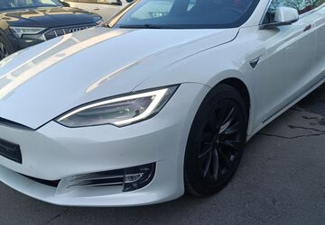 Tesla Model S 134.250 km 37.999 &euro; Wuppertal 42281