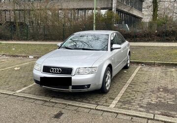 Audi A4 219.000 km 1.800 &euro; Essen 45355