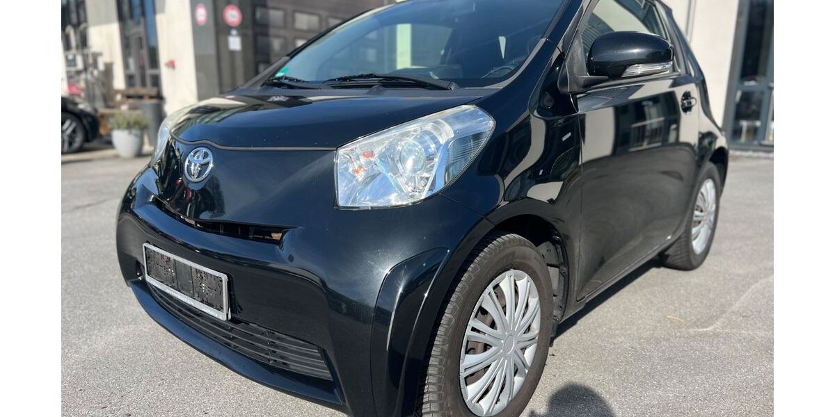 Toyota IQ 152.000 km 5.399 &euro; Wuppertal 42111