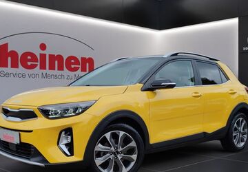 Kia Stonic 16.332 km 18.709 &euro; Essen 45141