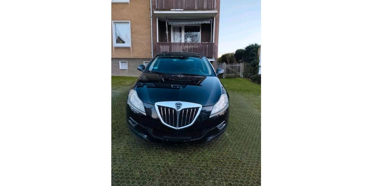 Lancia Delta 277.884 km 1.950 &euro; Heiligenhaus 42579