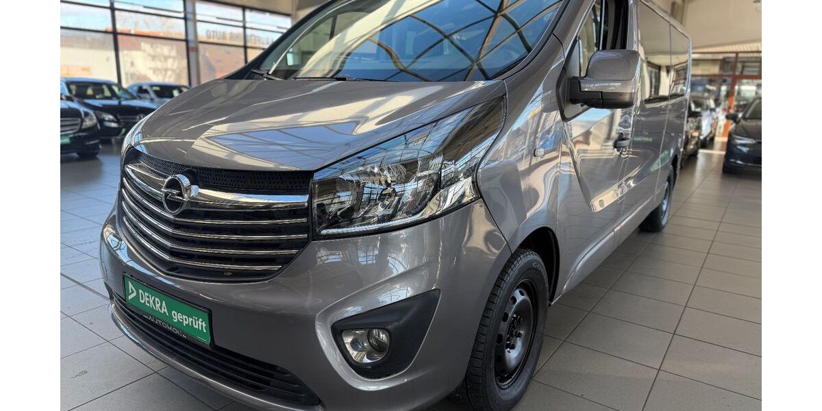 Opel Vivaro 75.674 km 19.890 &euro; Bottrop 46236